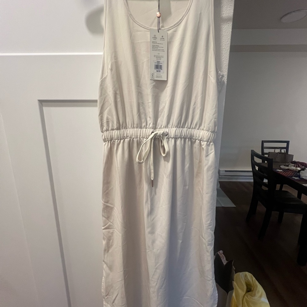 Alia Cream Sleeveless Top